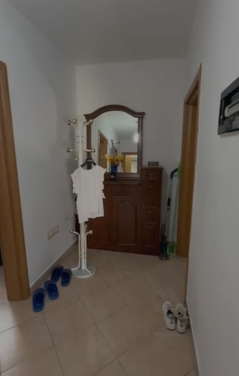 Rent | Apartament 2 + 1 | Zogu i Zi | 600 €/month