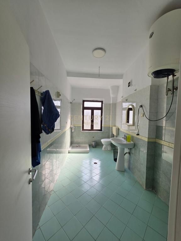 OFFICE SPACE FOR RENT ON ELBASAN STREET!!! 850 € /Month