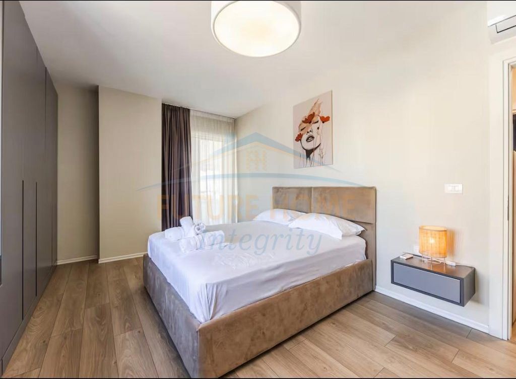Qera, Apartament 2+1, Ministria e Jashtme, Tiranë.