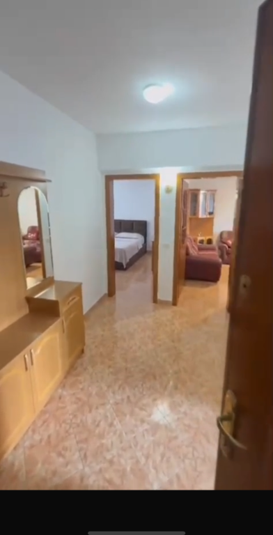 Apartament 1+1 per shitje Kinostudio !