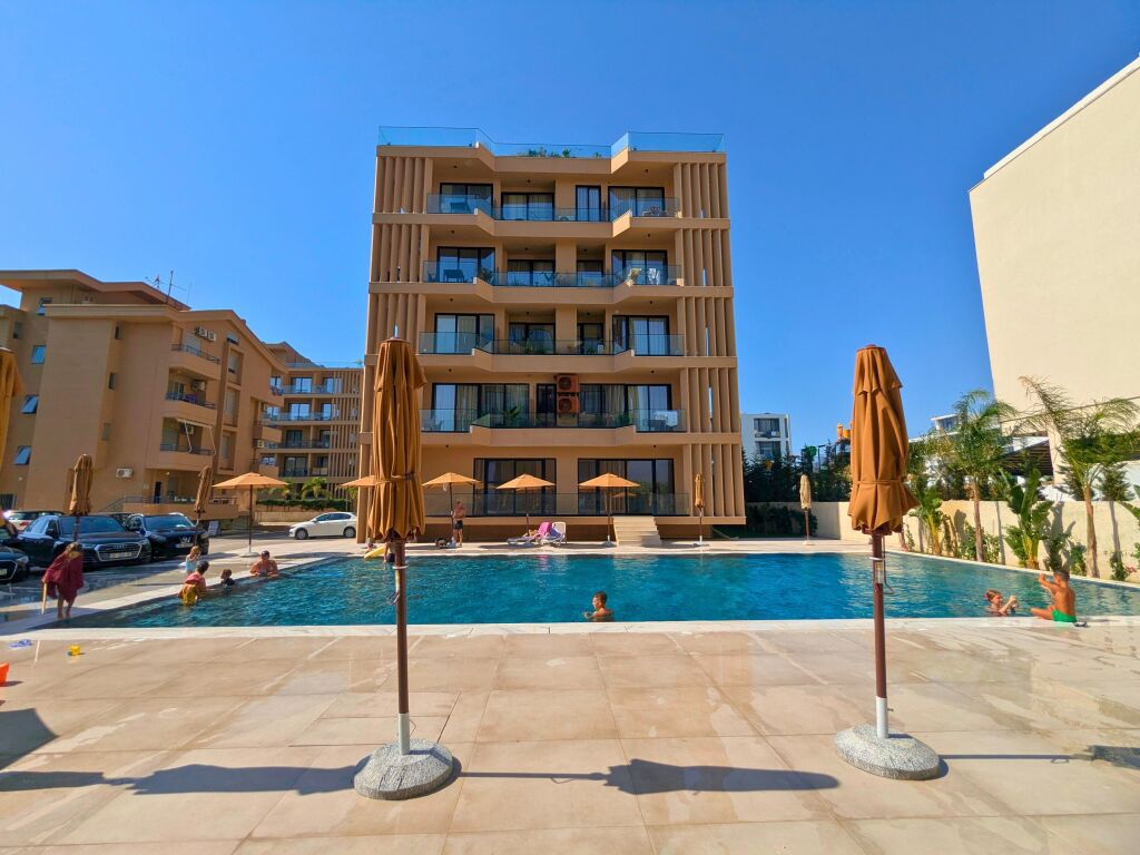 Studio apartment for sale in Rradhime – Rexhina Palm Resort
