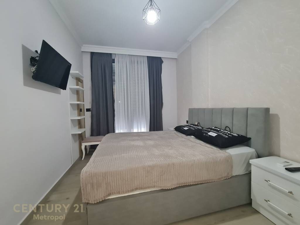 APPARTAMENTO IN AFFITTO 1+1 CON CORTILE+posto auto-TEG!