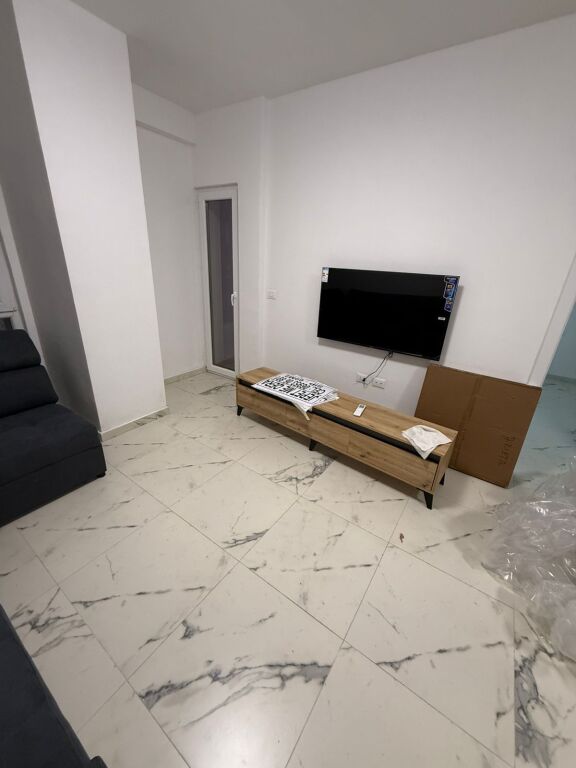 Appartamento 1+1 in affitto a Kupola, vicino al Complesso E88, Via Dritan Hoxha, Zogu i Zi, Lapraka, Vecchia Dogana.
