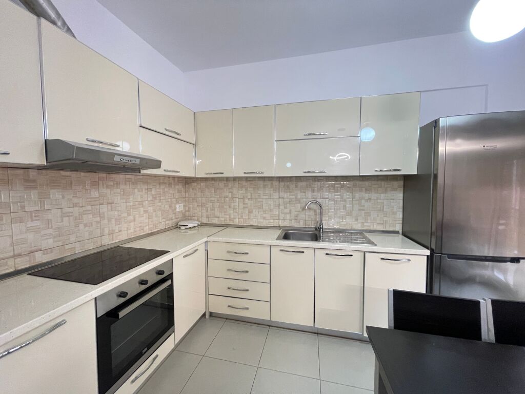 Apartament 2+1 plus Parkim Me Qera tek Delijorgji