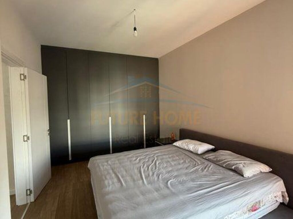 Shitet, Apartament 1+1, Paskuqan, Tirane.