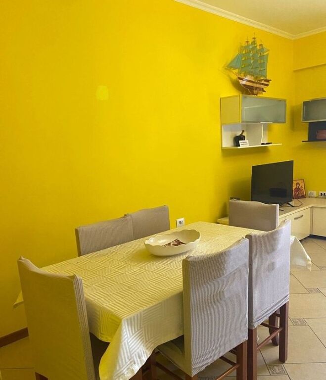 Apartment 2+1+Parking Space for rent at Halili Complex, Selvia, Dibra Street, Medreseja.