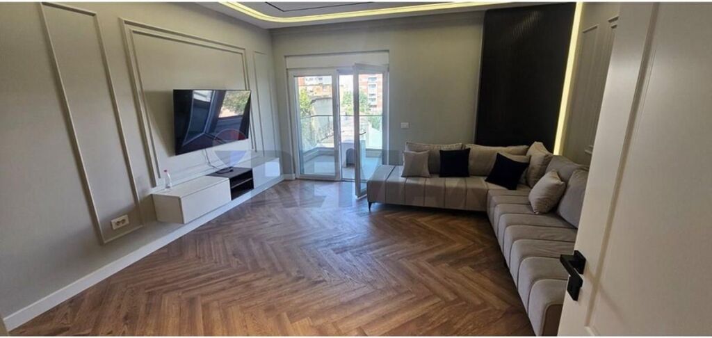 Condominio/Appartamento - In Vendita - Rruga Ali Demi, Tiranë