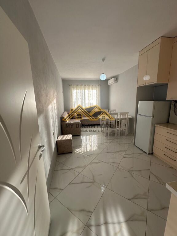 FOR RENT APARTMENT 2+1+VERANDA BEACH DURRES!