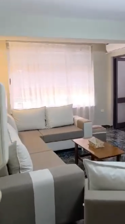 Apartament 1+1 per qera Qender Tirane !