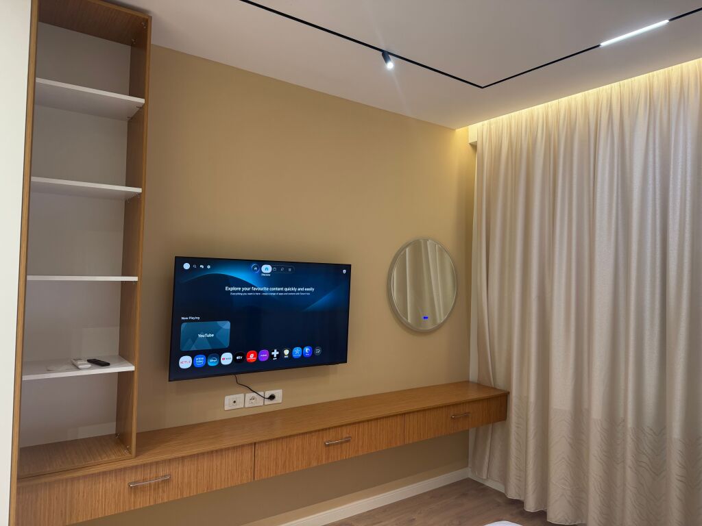 Apartment 2 + 1 + 2 + Parking. 5 Maji Tirane