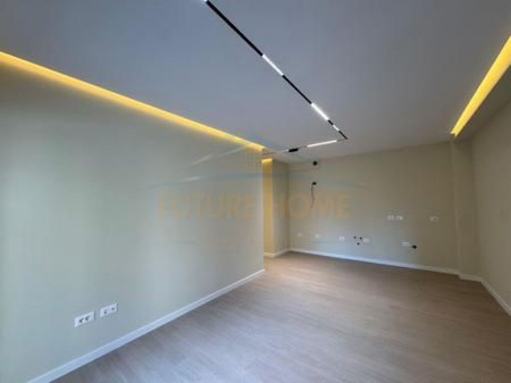 In vendita, Appartamento 2+1+2, Quartum Residence, Via Panorama.