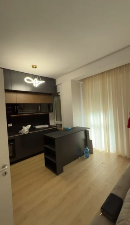 🏡 *JEPET ME QIRA VILË – REZIDENCA ABA*