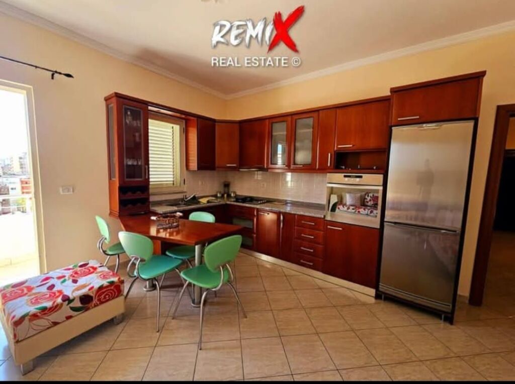 🏠 JEPET ME QERA APARTAMENT 2+1 – RR. MUJO ULQINAKU