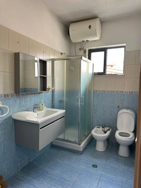 Affittasi appartamento 2+1+ posto auto