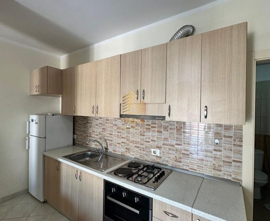 Shitet, Apartament 1+1+Blk,Kinostudio,130,000Euro