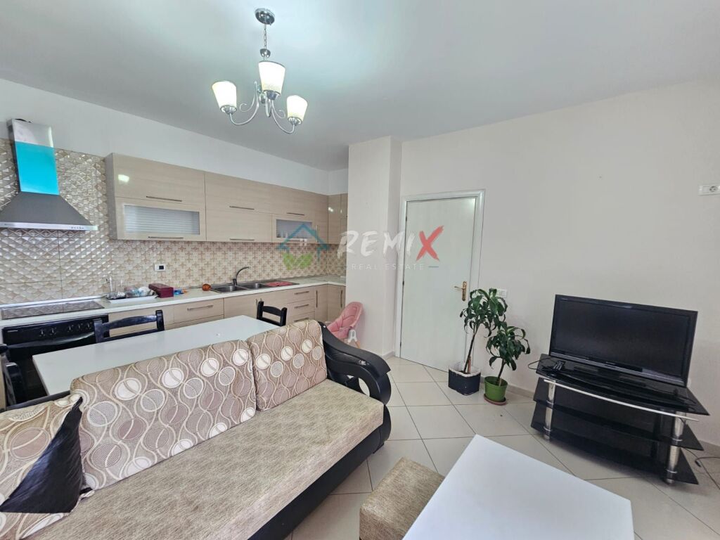 🏡 SHITET APARTAMENT 2+1 – VILA KORAL, PLAZH, DURRËS