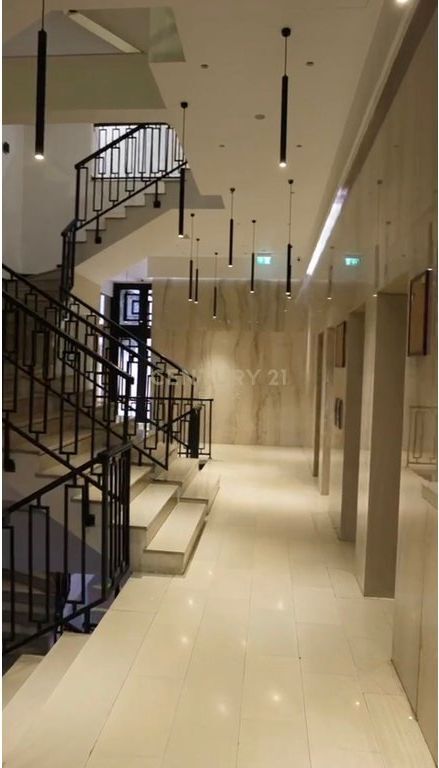 Apartament 1+1+Post Parkimi per shitje te Rruga e Kosovarve