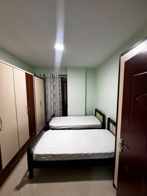 Apartment 2+1+2 for rent in Astir, near Pasticeri Nela 5, Yzberisht.