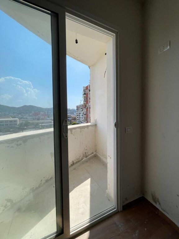 APARTMENT 2+1 FOR SALE IN YZBERISHT