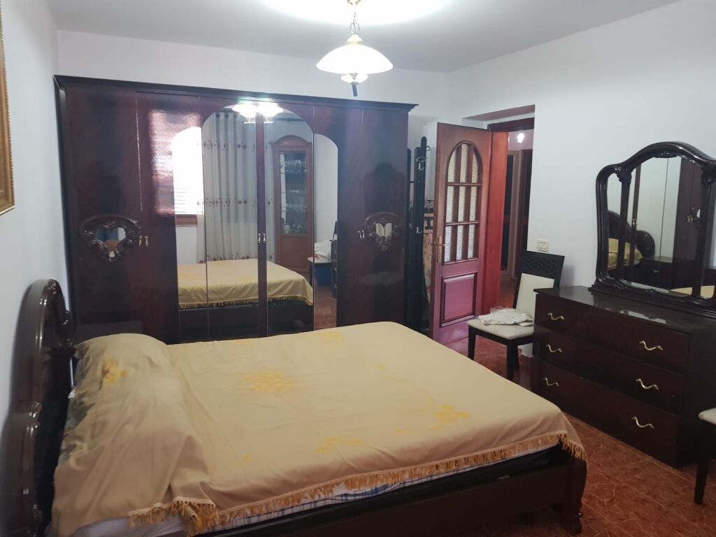 🏢Rruga e Elbasanit,prane Deges se Thesarit shitet apartament  2+1, 220,000€uro