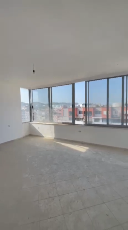 🔥OKAZION – ULJE ÇMIMI🔥🏡Shitet apartament 2+1 me verandë në Astir🔥