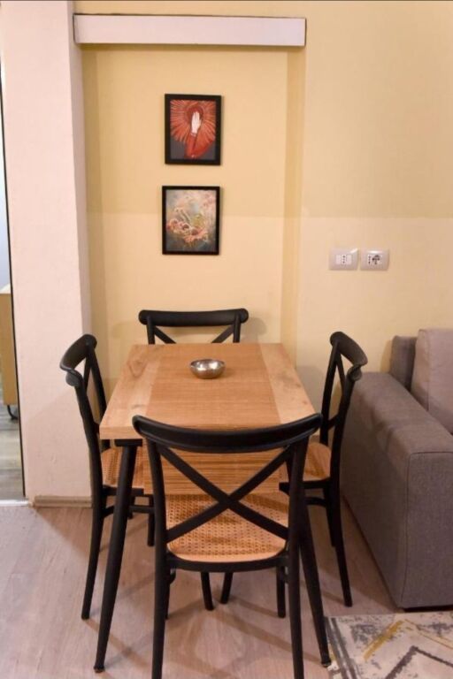 Appartamento 2+1 in affitto (casa privata) a Medreseja