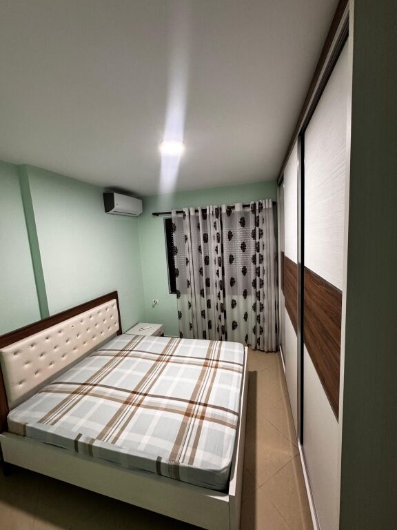 Apartament 2+1+2 per qera Astir !