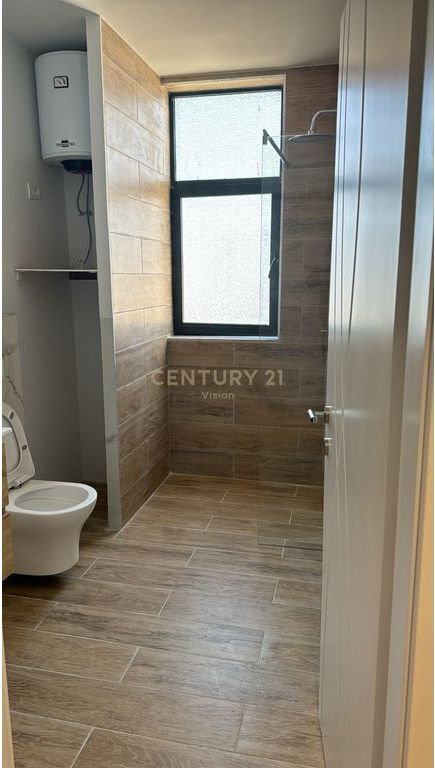 Apartament 2+1+2 për shitje në qendër, Tiranë - 116 m²