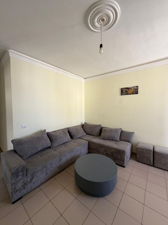JEPET ME QIRA – APARTAMENT 2+1 NË ASTIR
