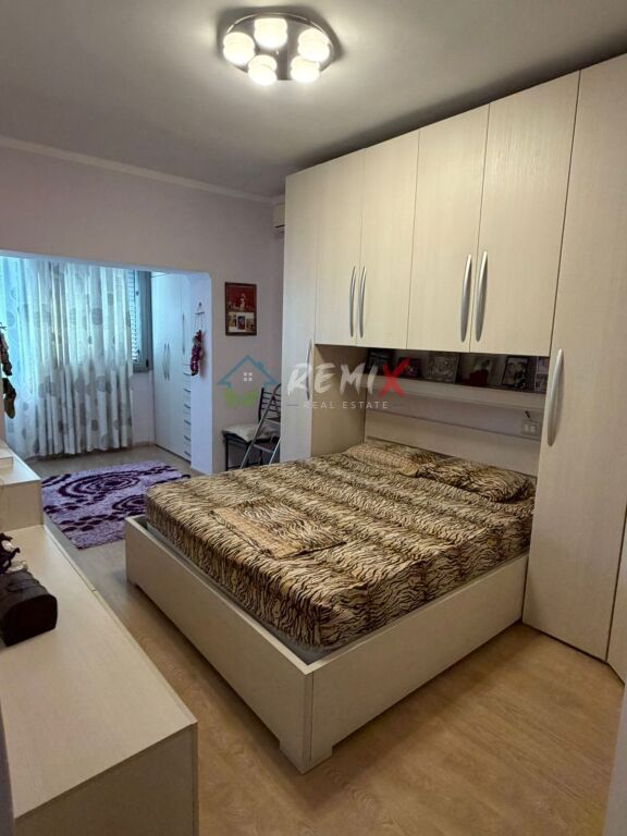 🏡 APARTAMENT 2+1+2 PËR SHITJE – PRANË ZJARRFIKËSES