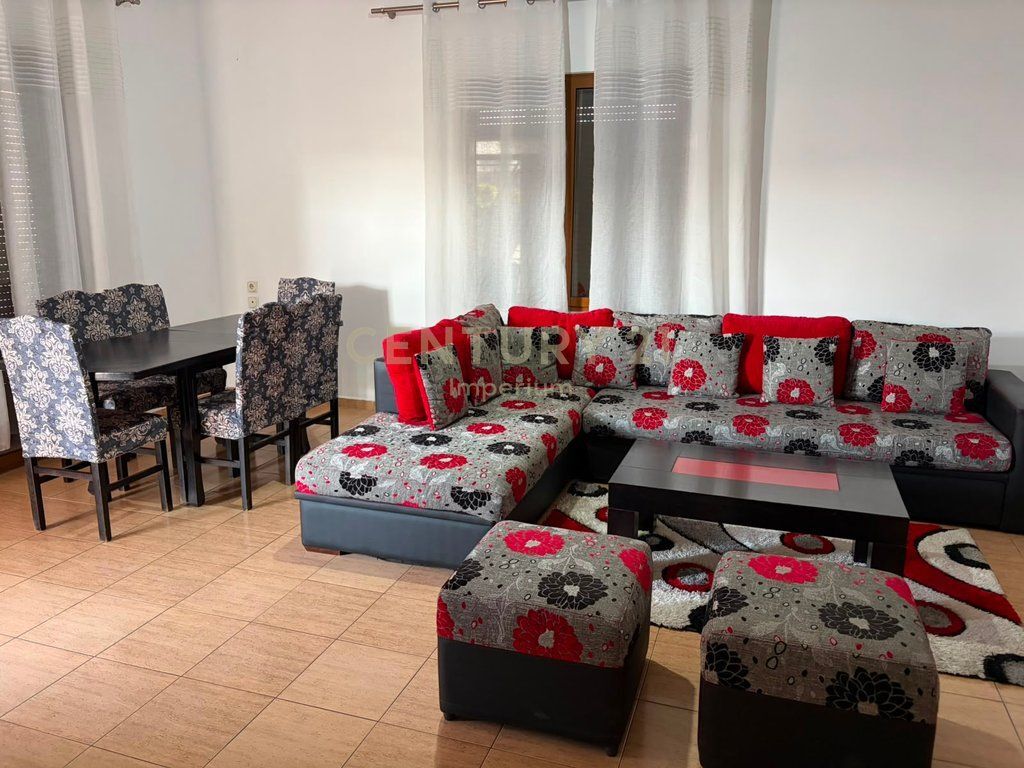 Apartament 2+1+ballkon me qira – Ish Dogana!
