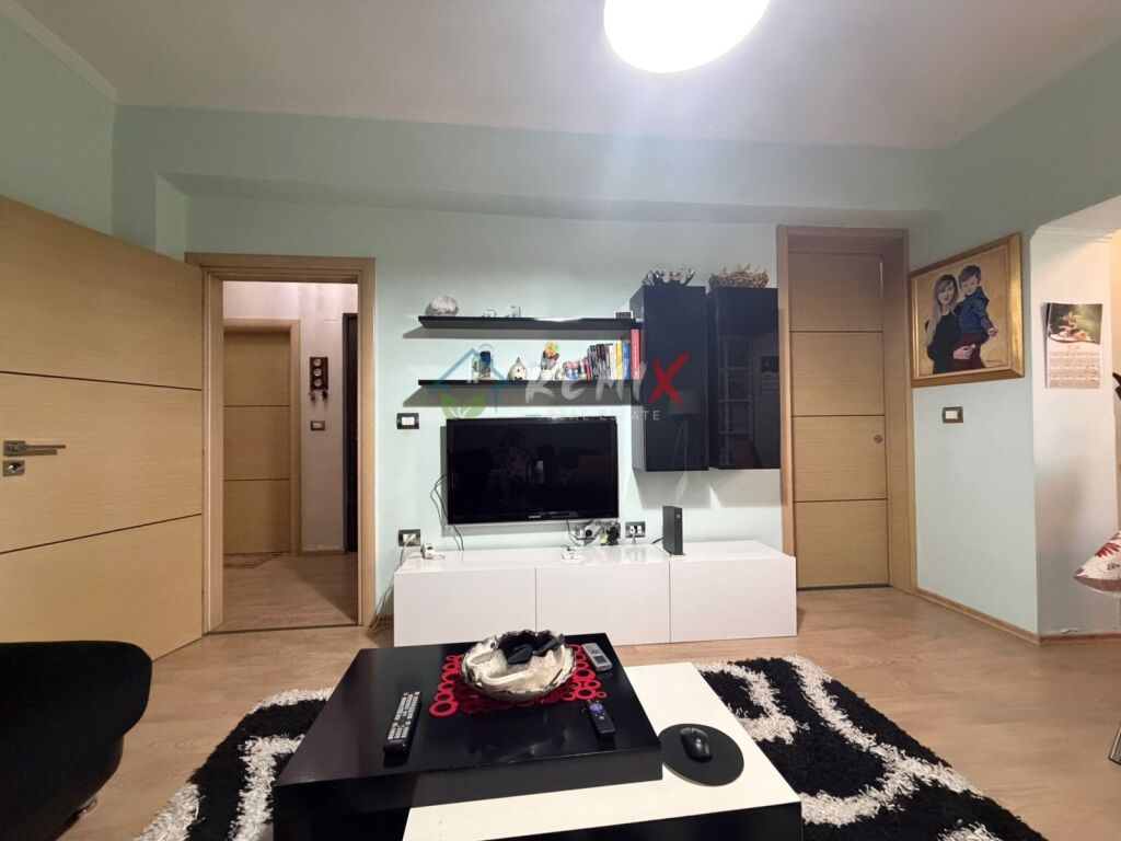 🏡 APARTAMENT 2+1+2 PËR SHITJE – PRANË ZJARRFIKËSES