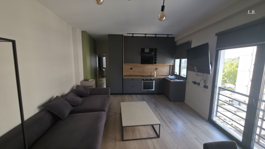 Shitet Apartament 1+1 Premium te Liqeni i Thatë, Pranë Radisson