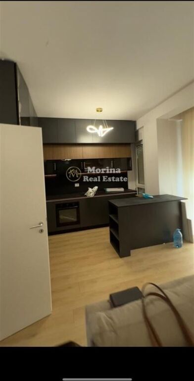 Affitto | Vilë 3 + 1 | Rruga Turdive | 1500 €/mese