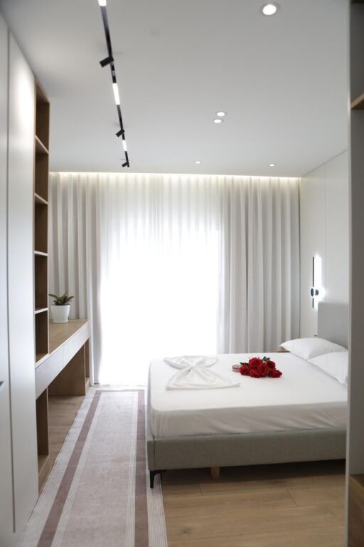 Qera | Apartament 2 + 1 | Zogu i Zi | 1000 €/muaj