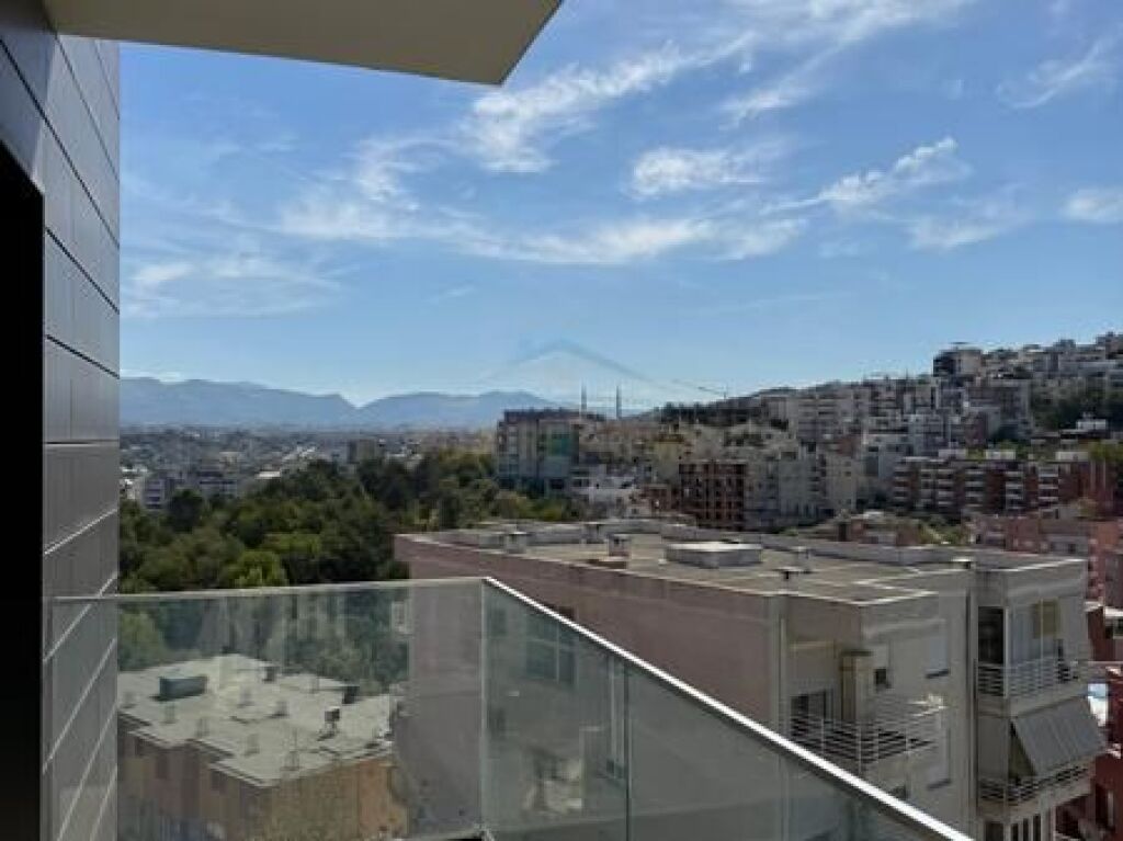 Shitet, Apartament 2+1+2, Kodra e Diellit, Tiranë.