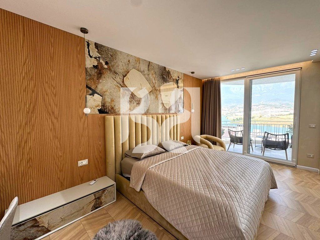Jepet apartament 2+1+2+Post Parkimi me qira tek Quiet Lake Residence , Liqeni i Farkes , Farke .