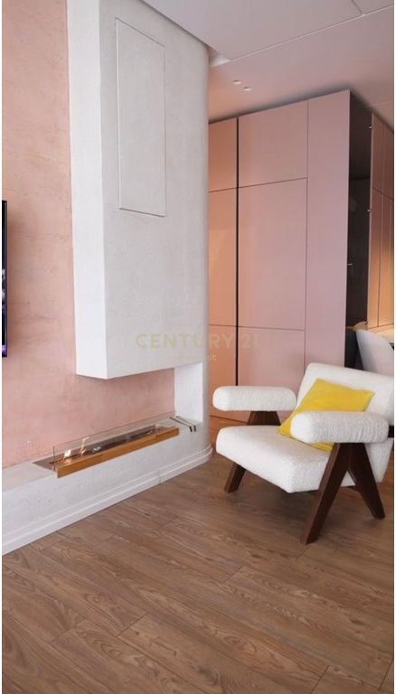 Apartament 1+1+Post Parkimi per shitje te Rruga e Kosovarve