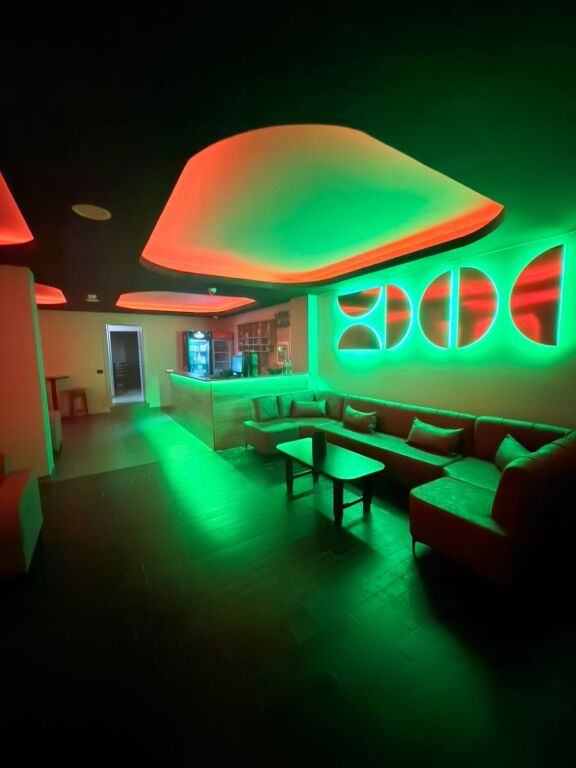 JEPET ME QERA AMBIENT BIZNESI NE ZONEN PLEPA, DURRES
