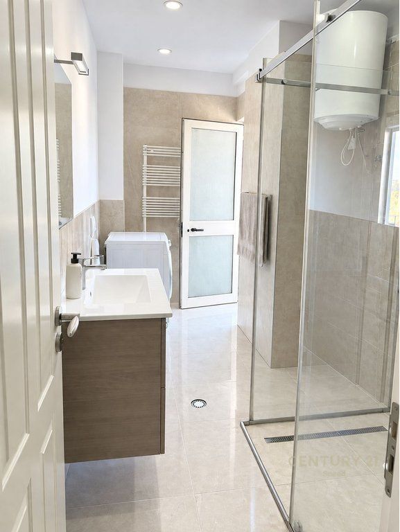 APPARTAMENTO IN AFFITTO 2+1 A SELVIA! 1.000 € /Mese 100.000 Lek /Mese
