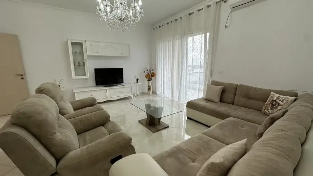 Shitje | Apartament 3 + 1 | QTU | 170000 €