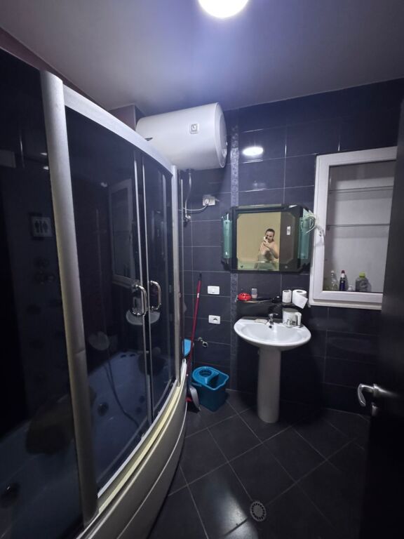 For rent Apartment 2+1, Kamza turn below the Terminal 500 thousand lek (negotiable) 