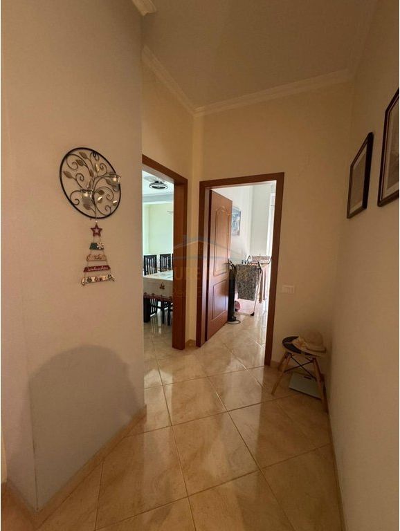 Rent, Apartment 2+1 Paskuqan .