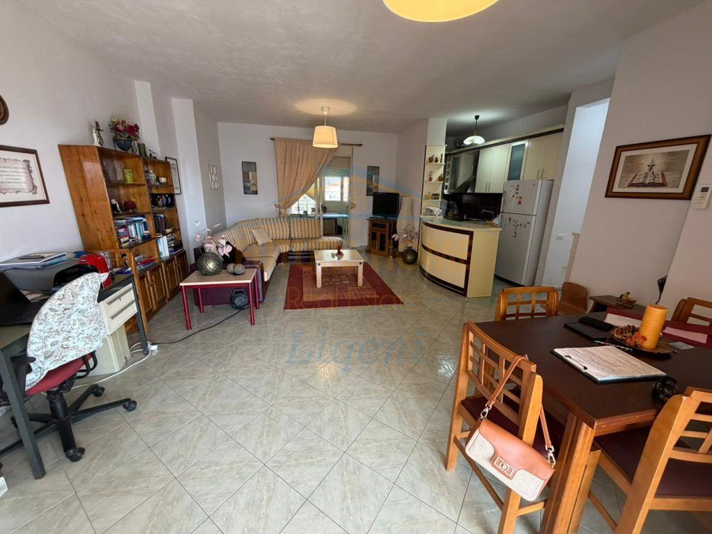 For sale, Apartment 3+1+Veranda, Selvia, Partizani High School, Tirana