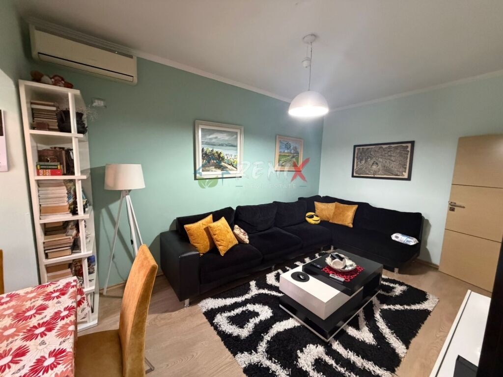 🏡 APARTAMENT 2+1+2 PËR SHITJE – PRANË ZJARRFIKËSES