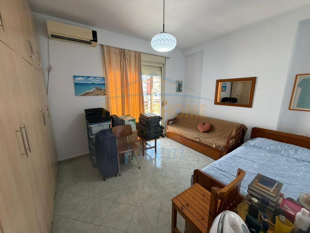 For sale, Apartment 3+1+Veranda, Selvia, Partizani High School, Tirana