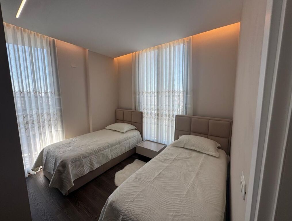 Apartament me qira
