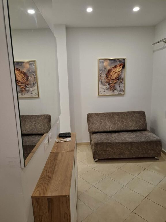 Rent | Apartament 1 + 1+Parkim | Kinostudio | 350 €/month