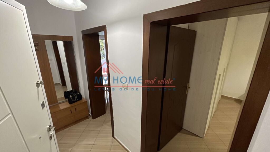 Apartament 1+1 me qera tek 21 Dhjetori ne Tirane