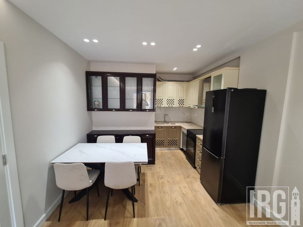 APARTAMENT 2+1+PARKIM TEK KOMUNA E PARIST!
